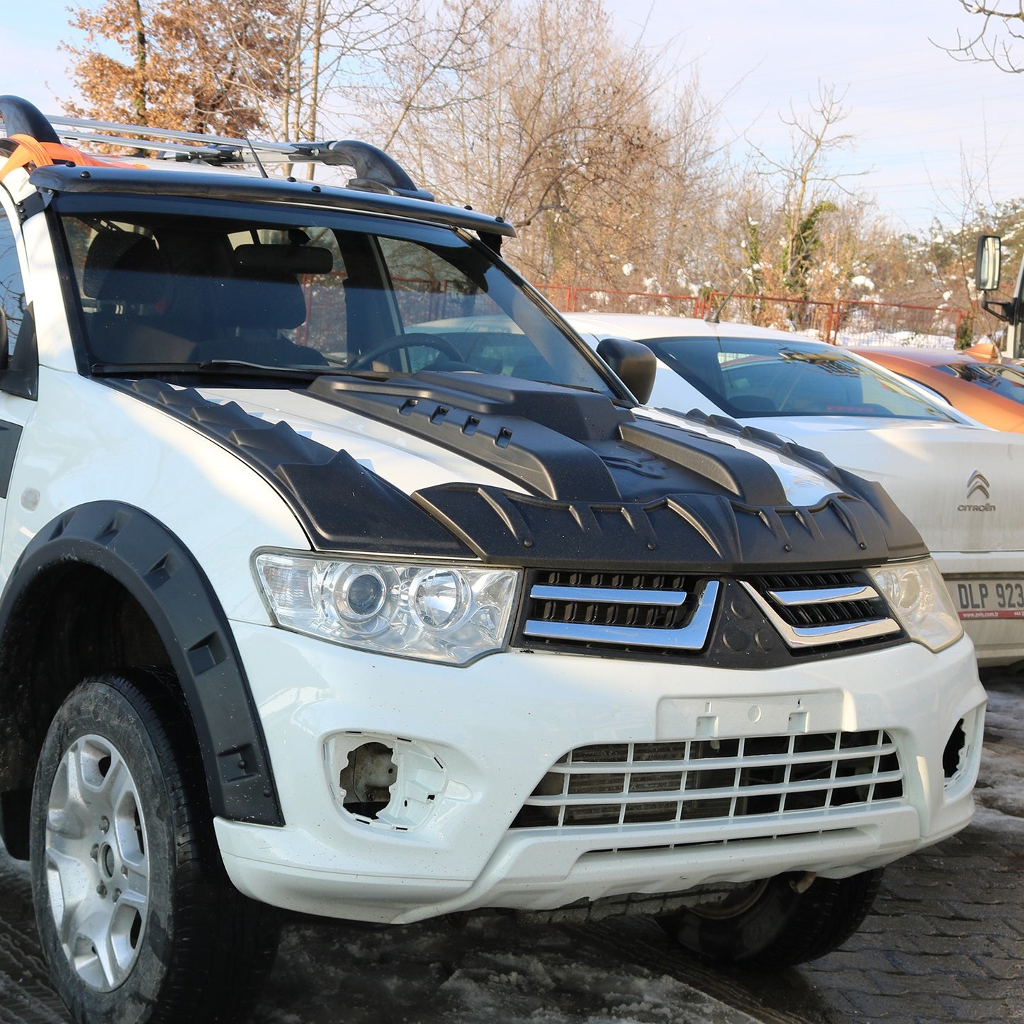 Mitsubishi L200 2007-2015 Yıl Aralığı Uyumlu Ön Kaput Scoop
