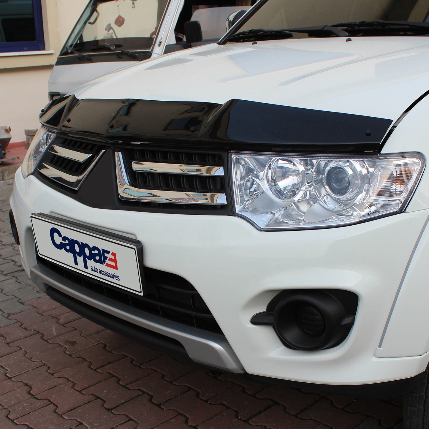 Mitsubishi L200 2007-2015 Yıl Aralığı Uyumlu Kaput Rüzgarlığı 3mm