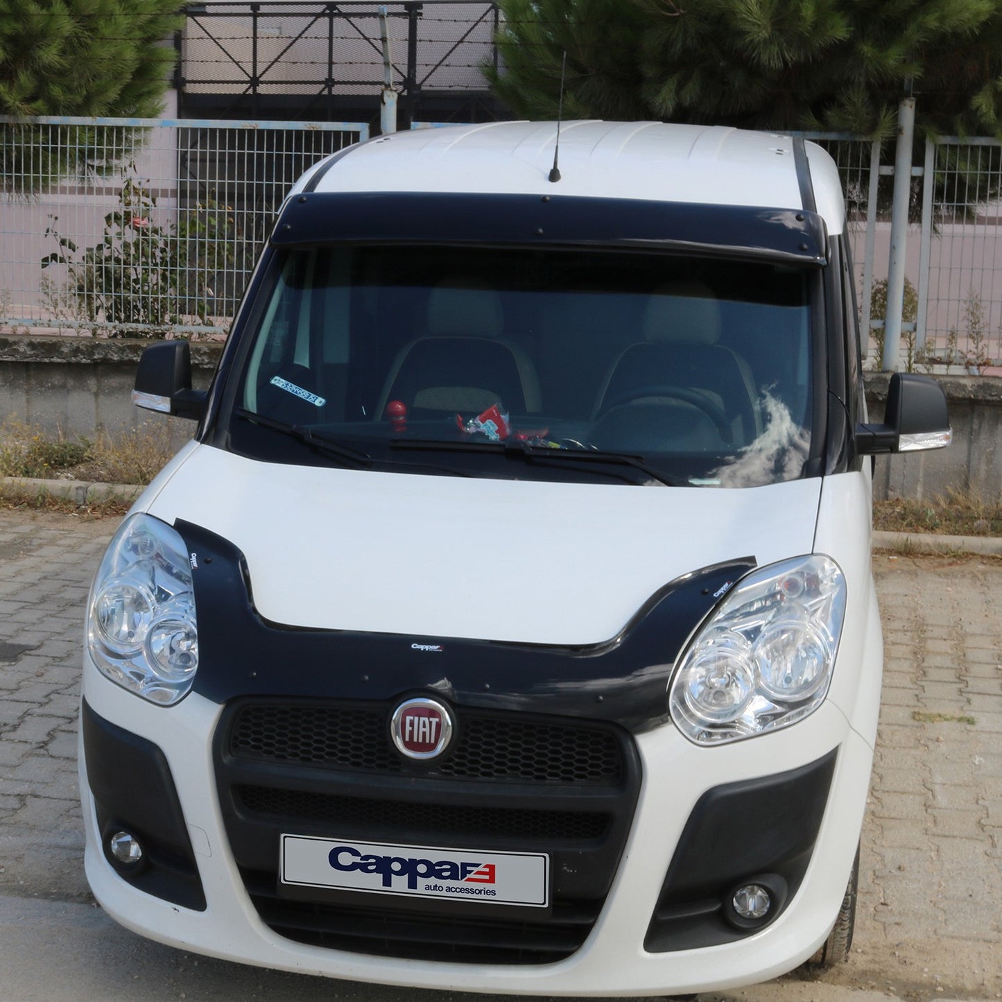 Fiat Doblo 2010-2015 Yıl Aralığı Uyumlu Ön Cam Güneşliği