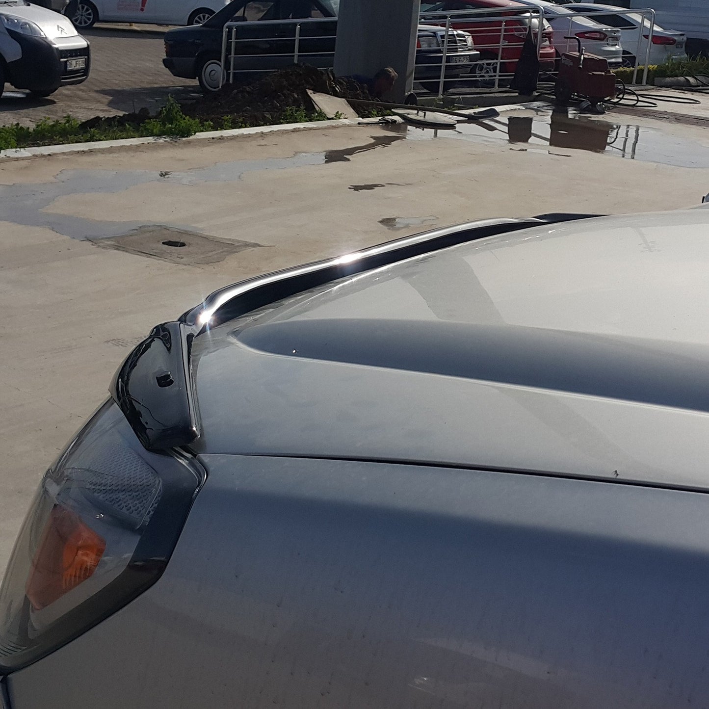 Ford Ranger 2009-2011 Yıl Aralığı Uyumlu Kaput Rüzgarlığı 3mm