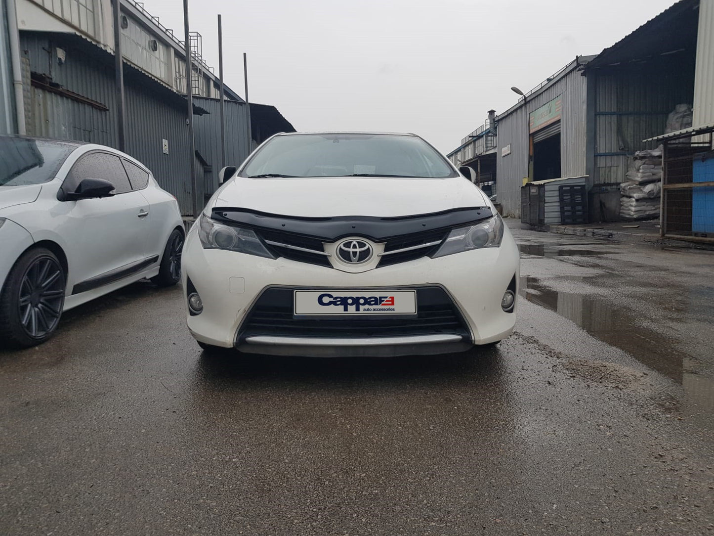 Toyota Auris 2013-2017 Yıl Aralığı Uyumlu Kaput Rüzgarlığı 3mm