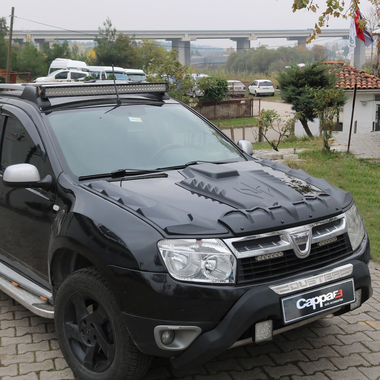 Dacia Duster 2010-2017 Yıl Aralığı Uyumlu Ön Kaput Scoop