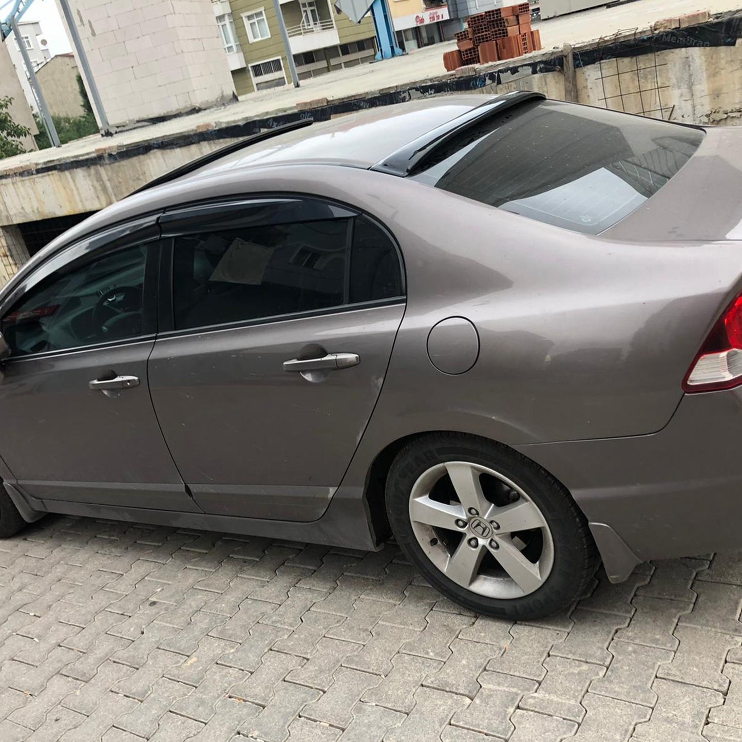 Honda Civic 2006-2012 Yıl Aralığı Uyumlu Arka Cam Üstü Spoyler İnce Model