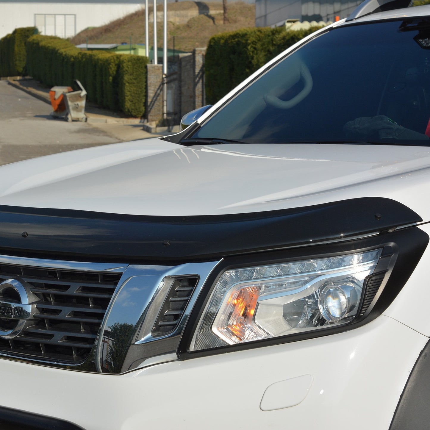 Nissan Navara 2016-2021 Yıl Aralığı Uyumlu Kaput Rüzgarlığı 3mm