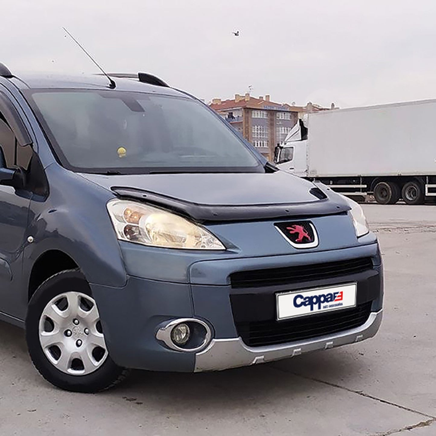 Peugeot Partner Tepee 2009-2015 Yıl Aralığı Uyumlu Ön Kaput Rüzgarlık 4mm