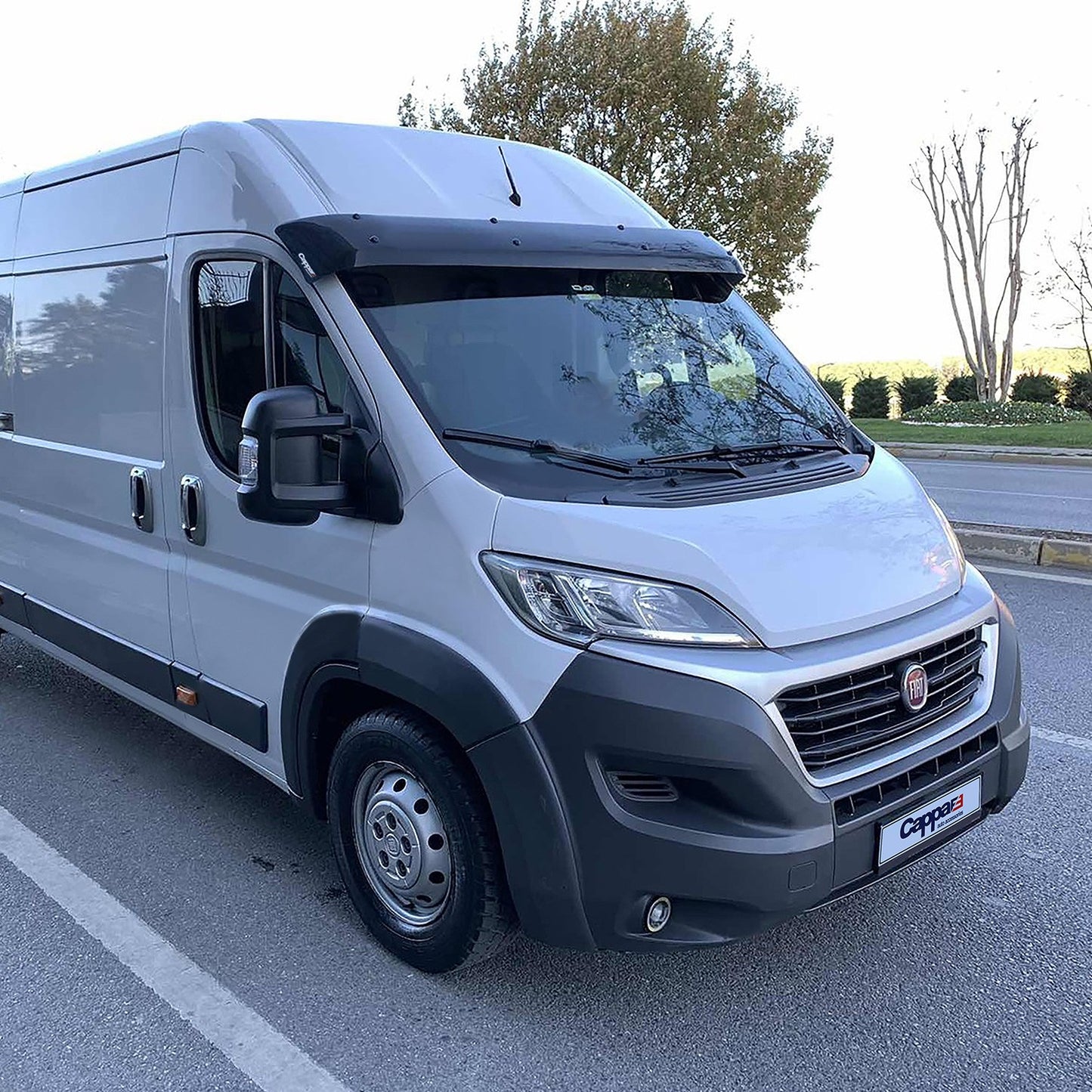 Fiat Ducato 2014- Yılı ve Sonrası Uyumlu Ön Cam Güneşliği