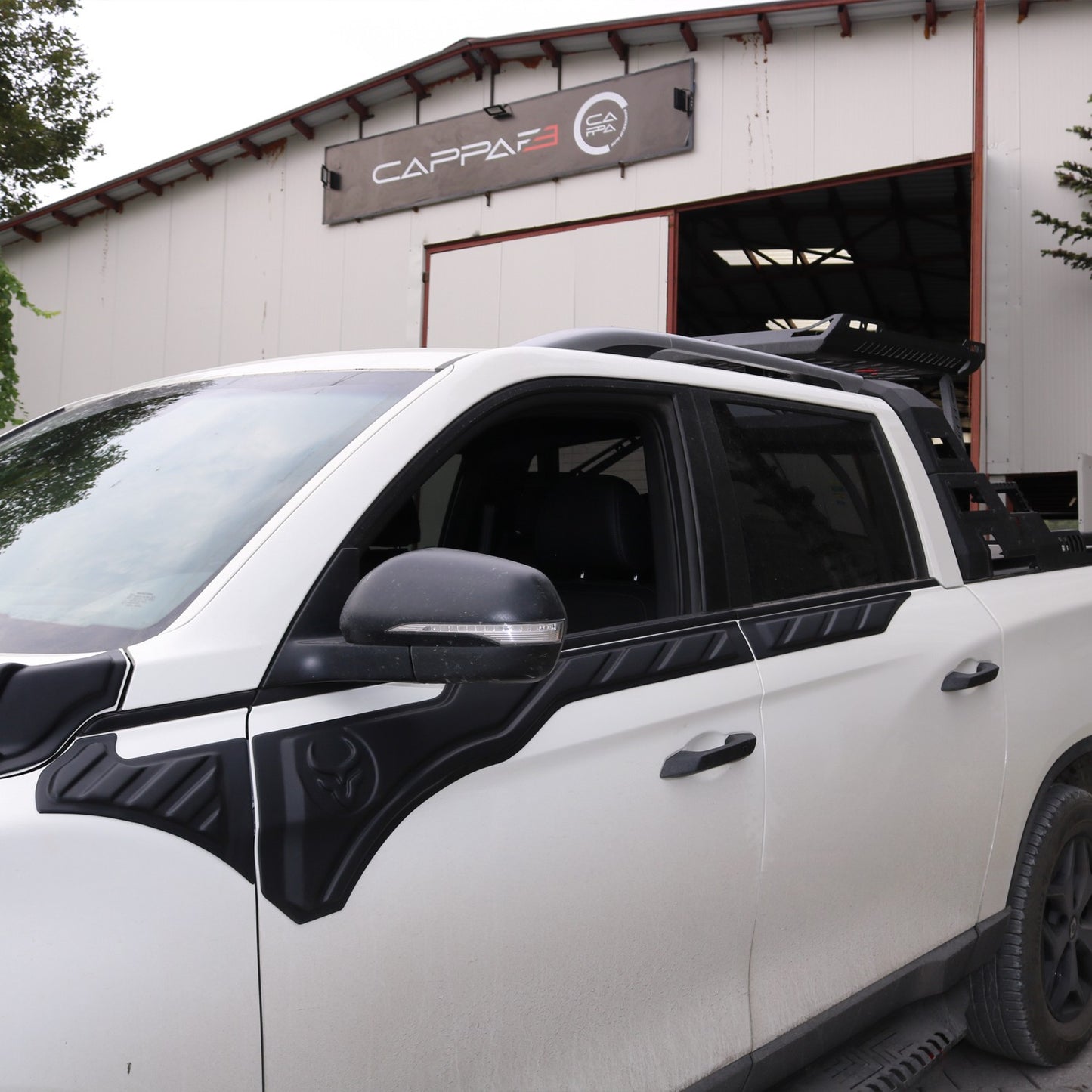 Ssangyong Musso 2018-2021 Yıl Aralığı Uyumlu Yarasa Kapı Kaplama 6 Parça