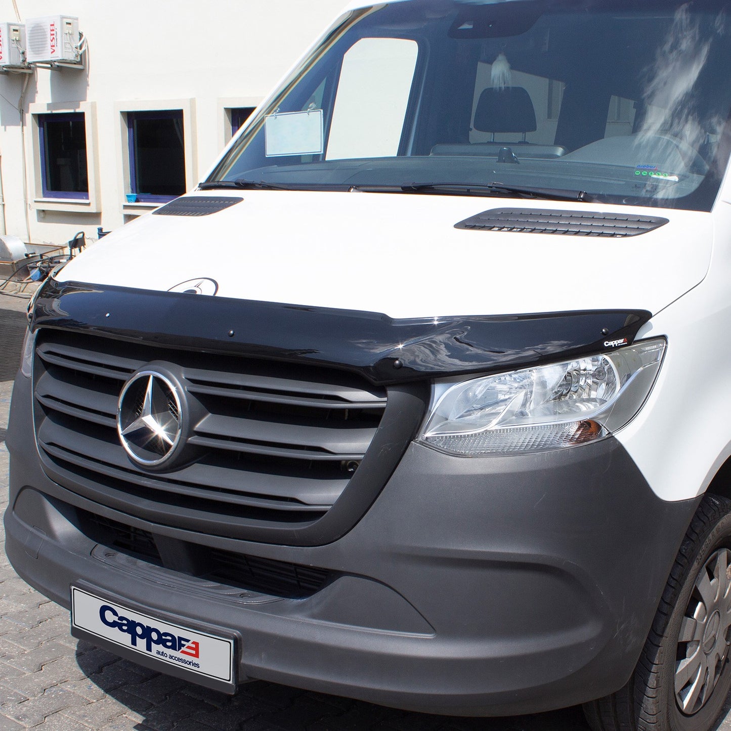 Mercedes Sprinter 2018- Yılı ve Sonrası Uyumlu Kaput Rüzgarlığı 4mm