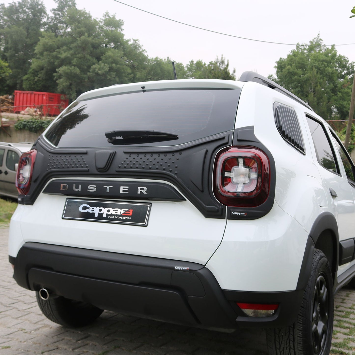 Dacia Duster 2018-2024 Yıl Aralığı Uyumlu Bagaj Kapağı Dodik 3 Parça