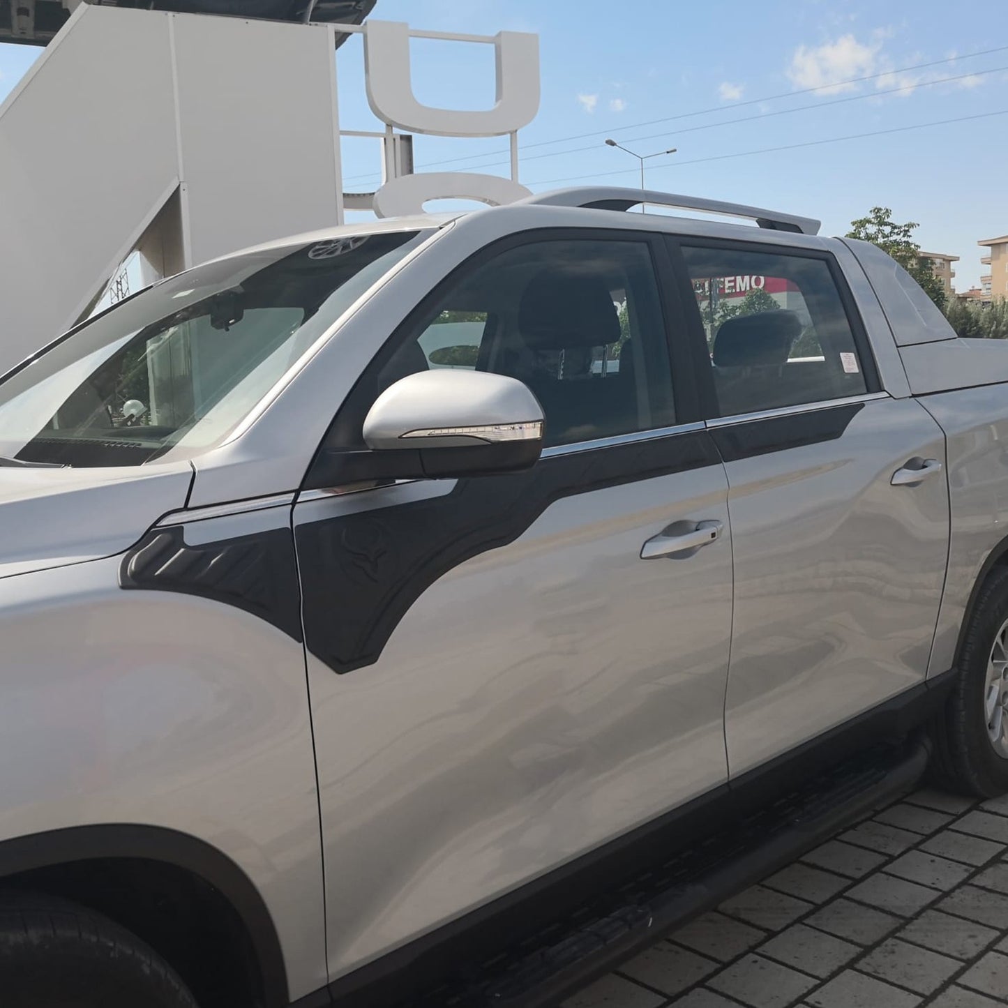 Ssangyong Musso 2018-2021 Yıl Aralığı Uyumlu Yarasa Kapı Kaplama 6 Parça
