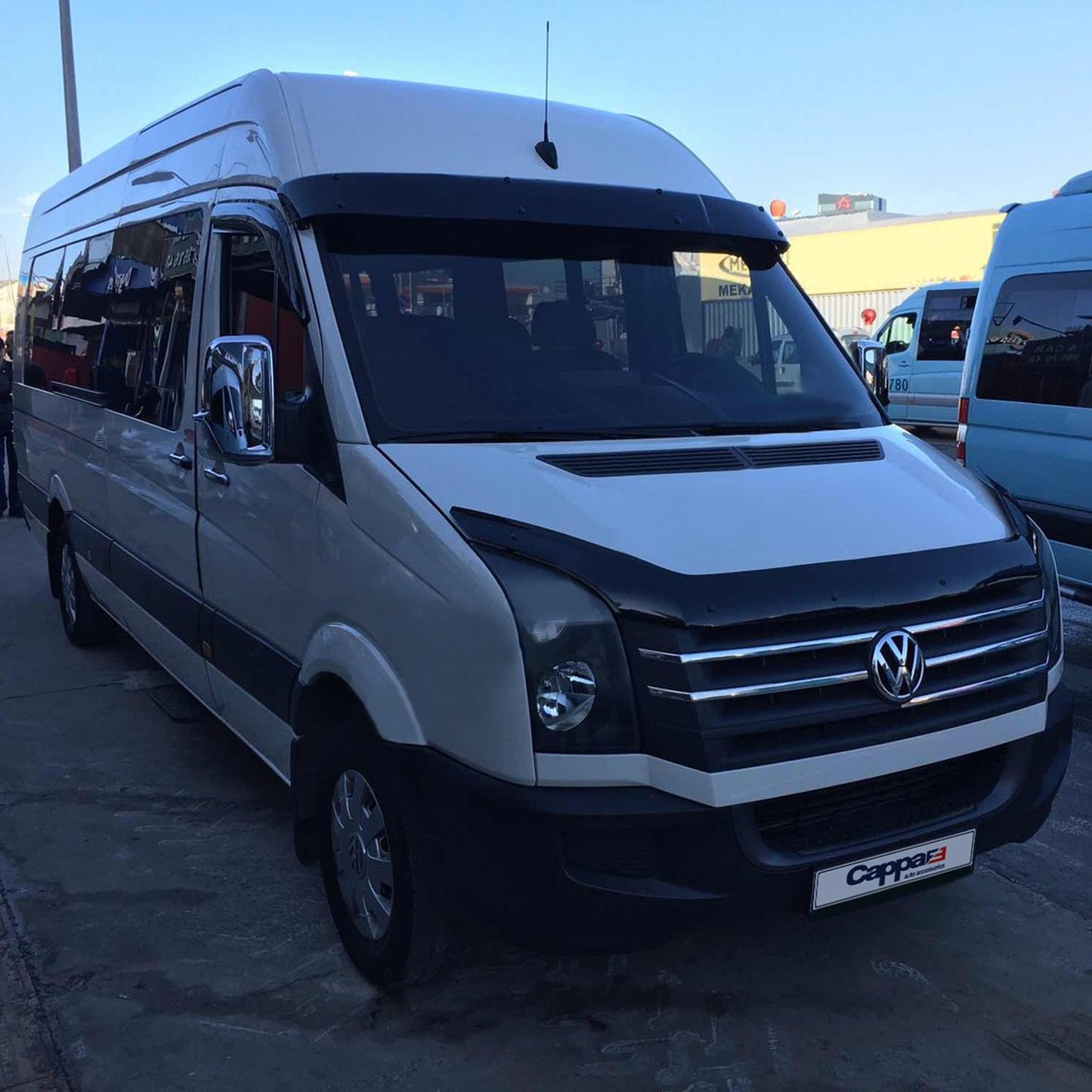 Volkswagen Crafter 2012-2017 Yıl Aralığı Uyumlu Ön Cam Güneşliği