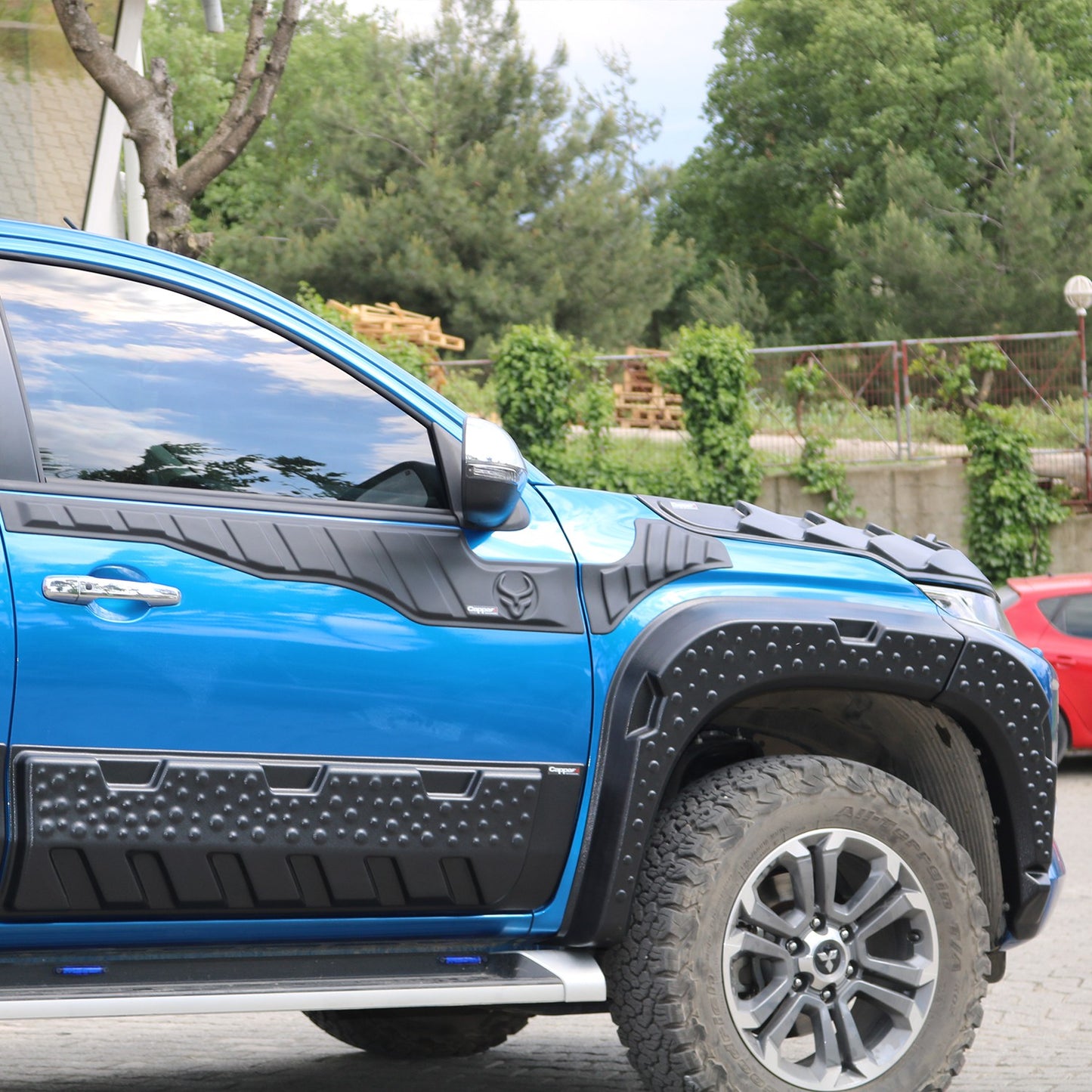 Mitsubishi L200 2019- Yılı ve Sonrası Uyumlu Çamurluk Dodik 8 Parça