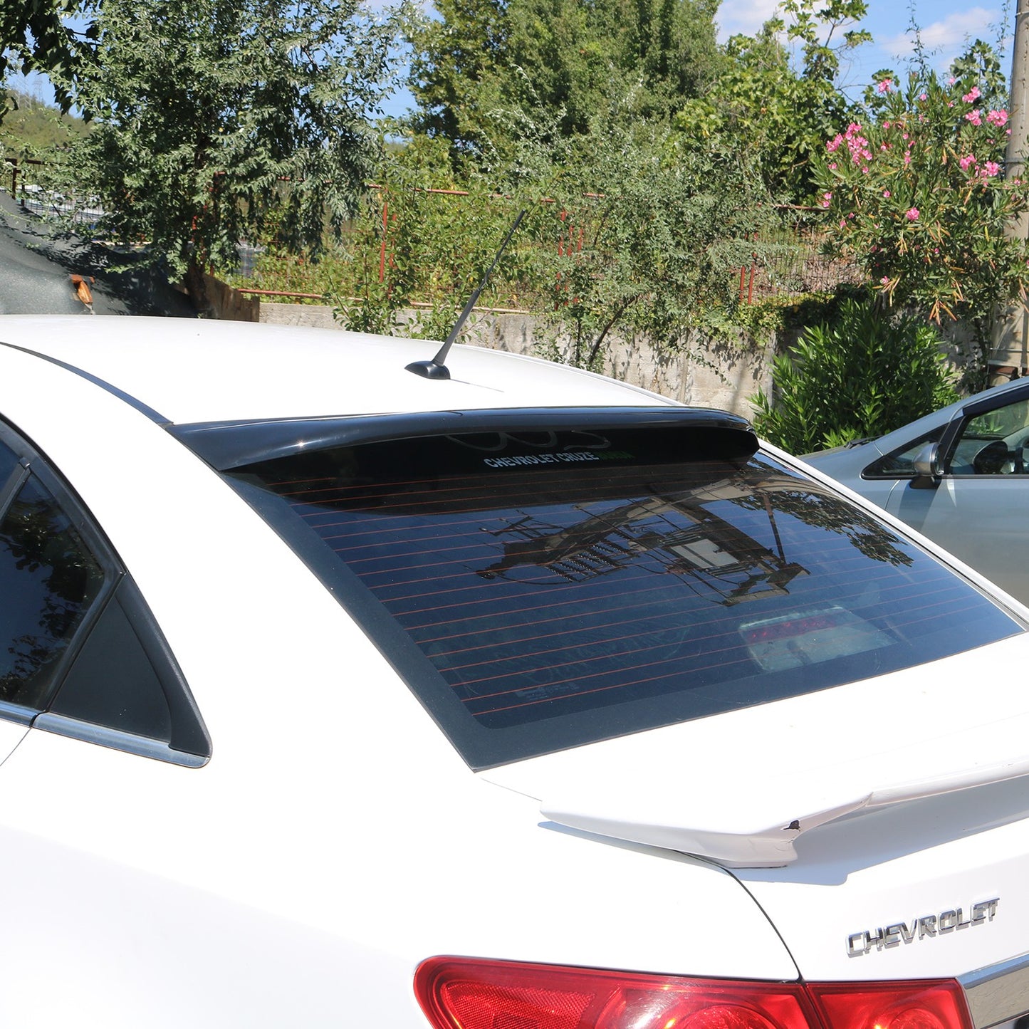 Chevrolet Cruze 2008-2016 Uyumlu Arka Cam Üstü Spoyler