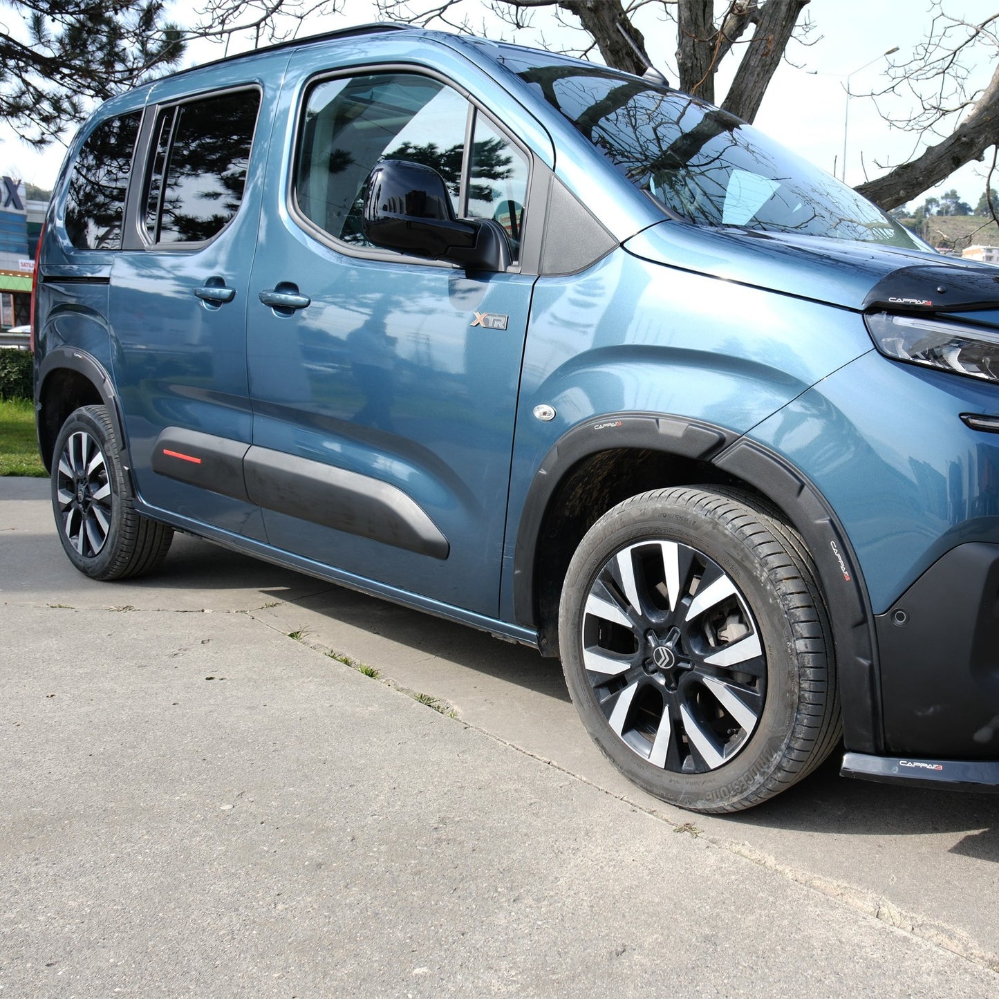 Citroen Berlingo 2019- Yılı ve Sonrası Uyumlu Çamurluk Dodik 8 Parça