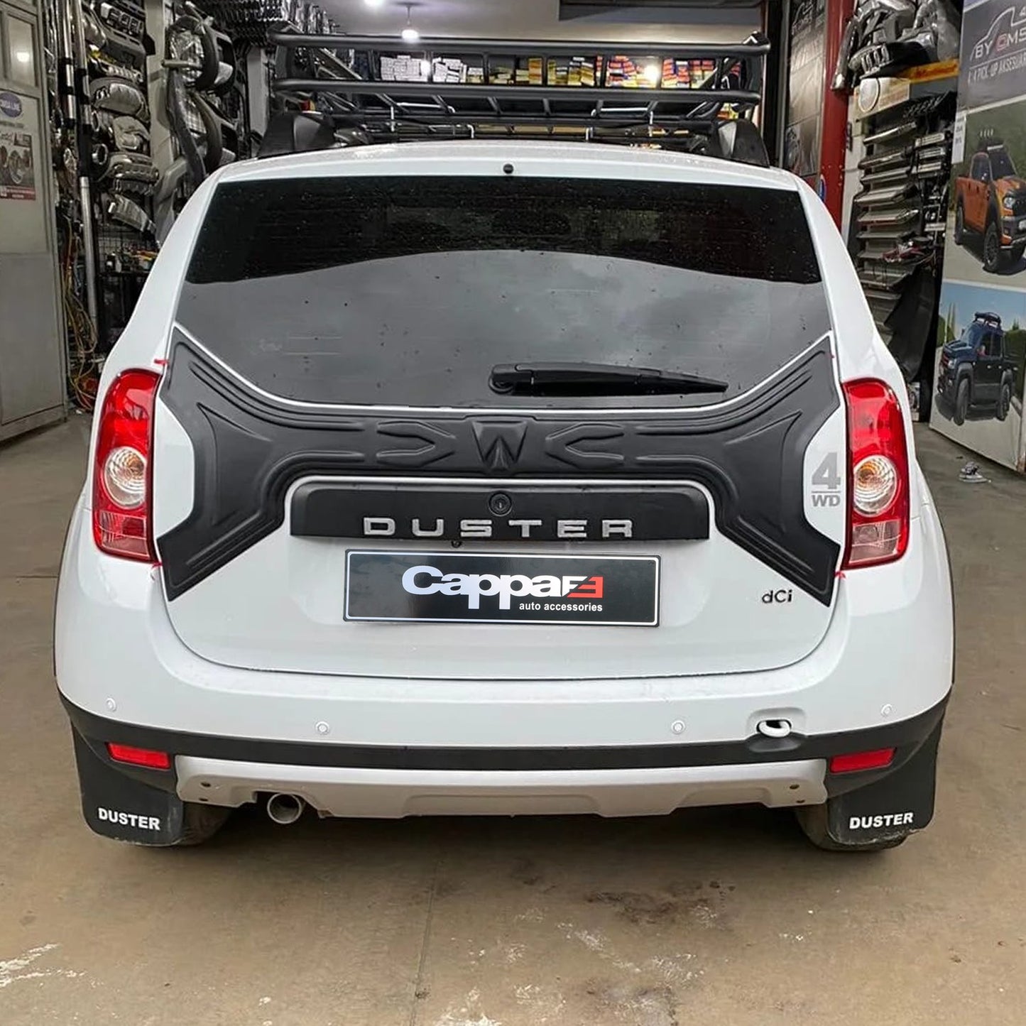 Dacia Duster 2010-2017 Yıl Aralığı Uyumlu Bagaj Kapağı Dodik