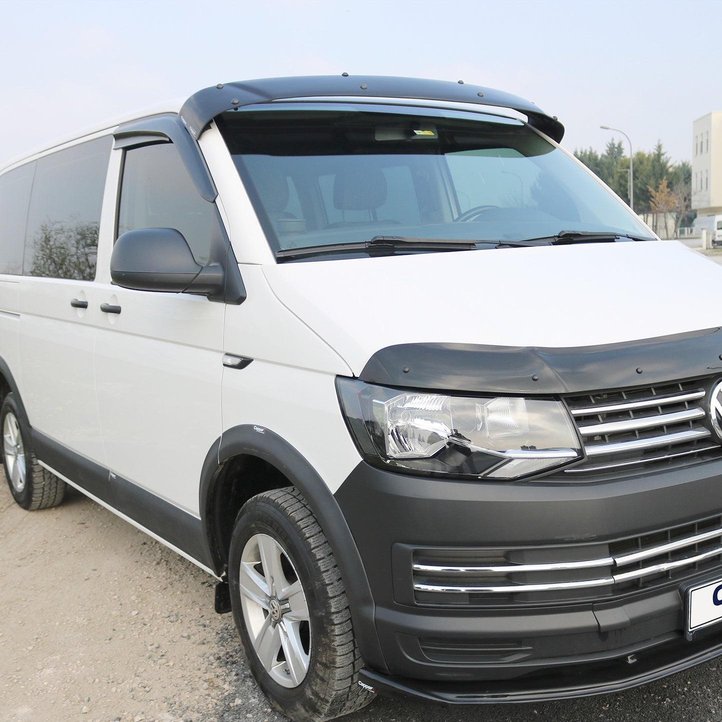 Volkswagen Transporter T6 2015-2020 Yıl Aralığı Uyumlu Ön Cam Güneşliği