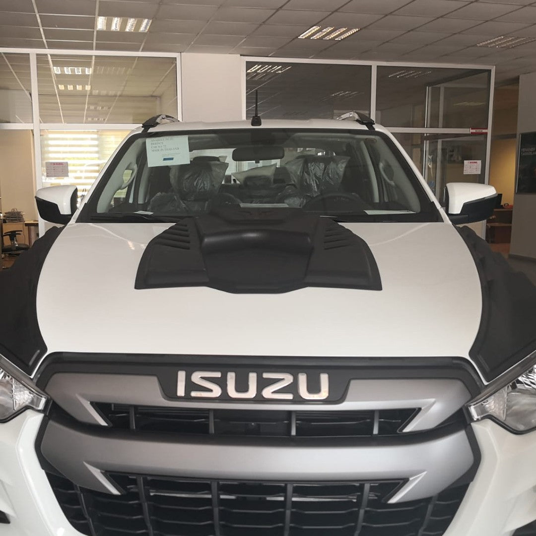 Isuzu D-Max 2020- Yılı ve Sonrası Uyumlu Ön Kaput Scoop