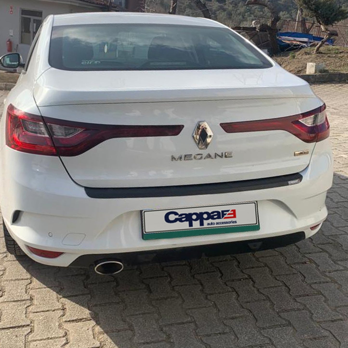 Renault Megane 4 2016- Yılı ve Sonrası Uyumlu Arka Tampon Eşiği Mat