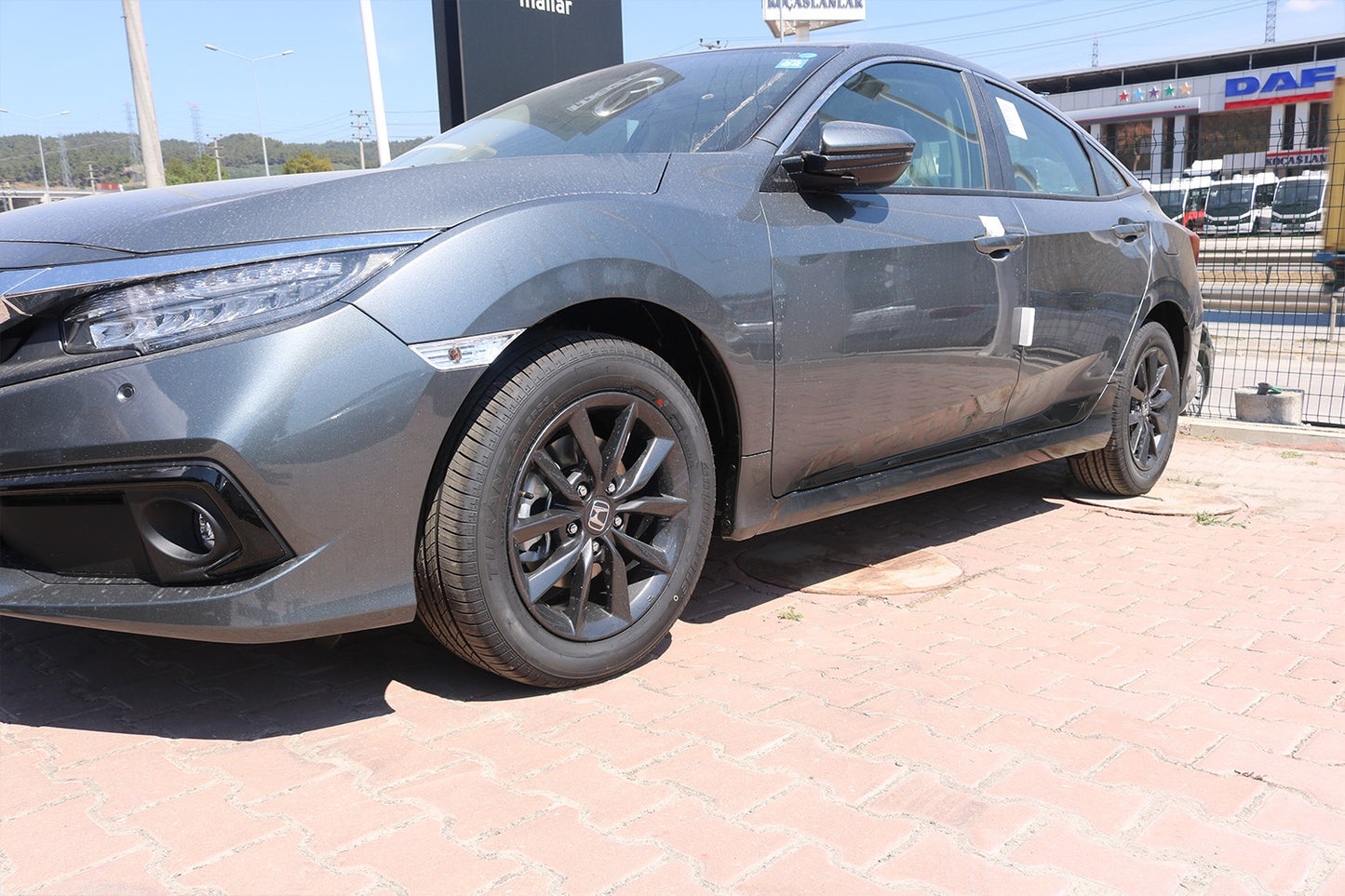 Honda Civic 2016- Yılı ve Sonrası Uyumlu Yan Kapı Alt Çıta 4 Parça