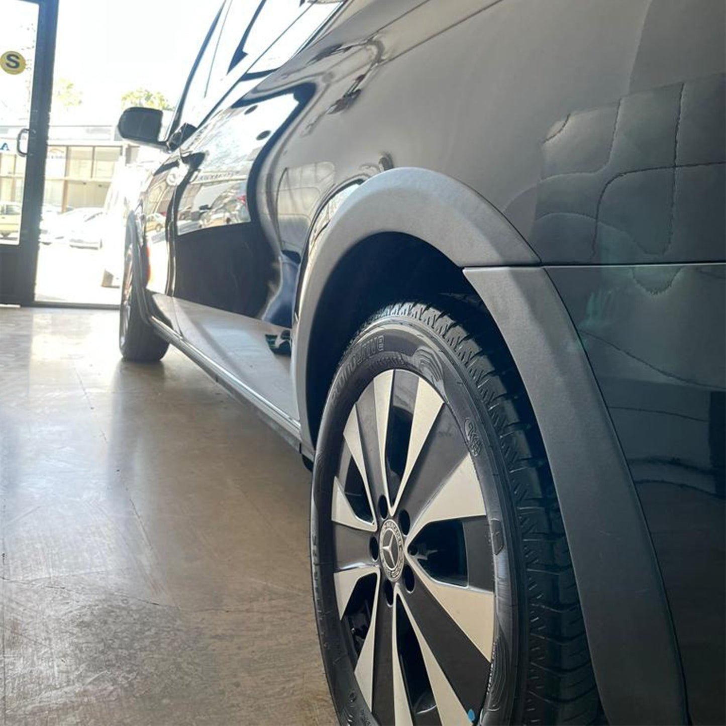 Mercedes V-Class 2019- Yılı ve Sonrası Uyumlu Çamurluk Dodik 8 Parça