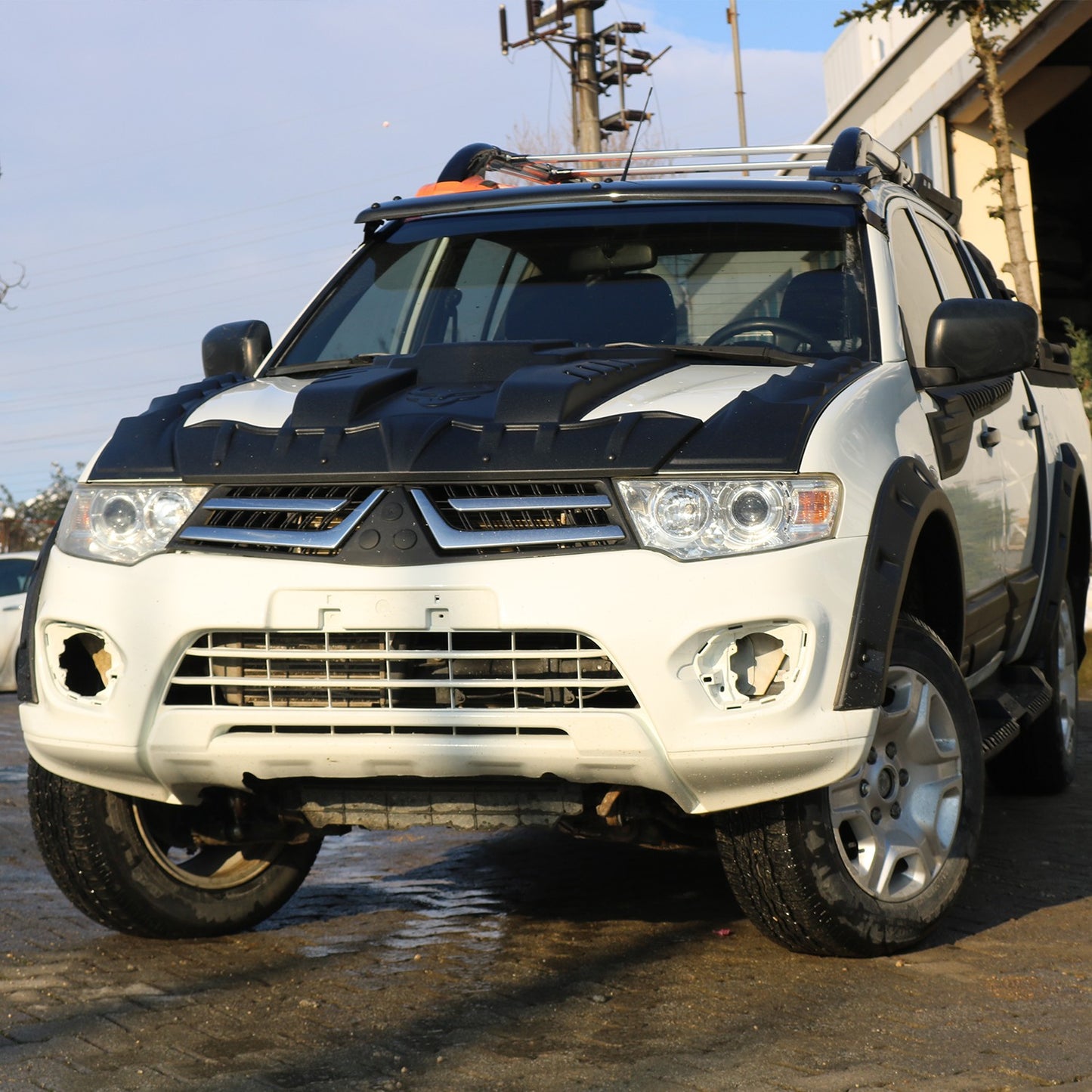 Mitsubishi L200 2007-2015 Yıl Aralığı Uyumlu Ön Kaput Scoop