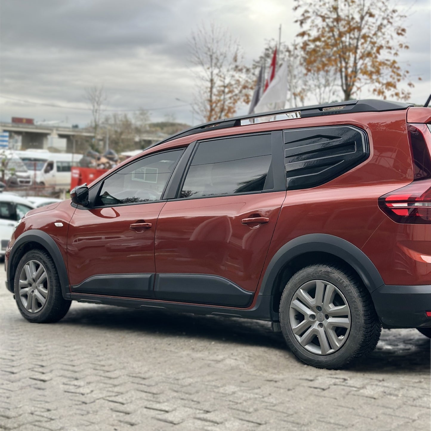 Dacia Jogger 2022- Yılı ve Sonrası Uyumlu Kelebek Cam 2 Parça