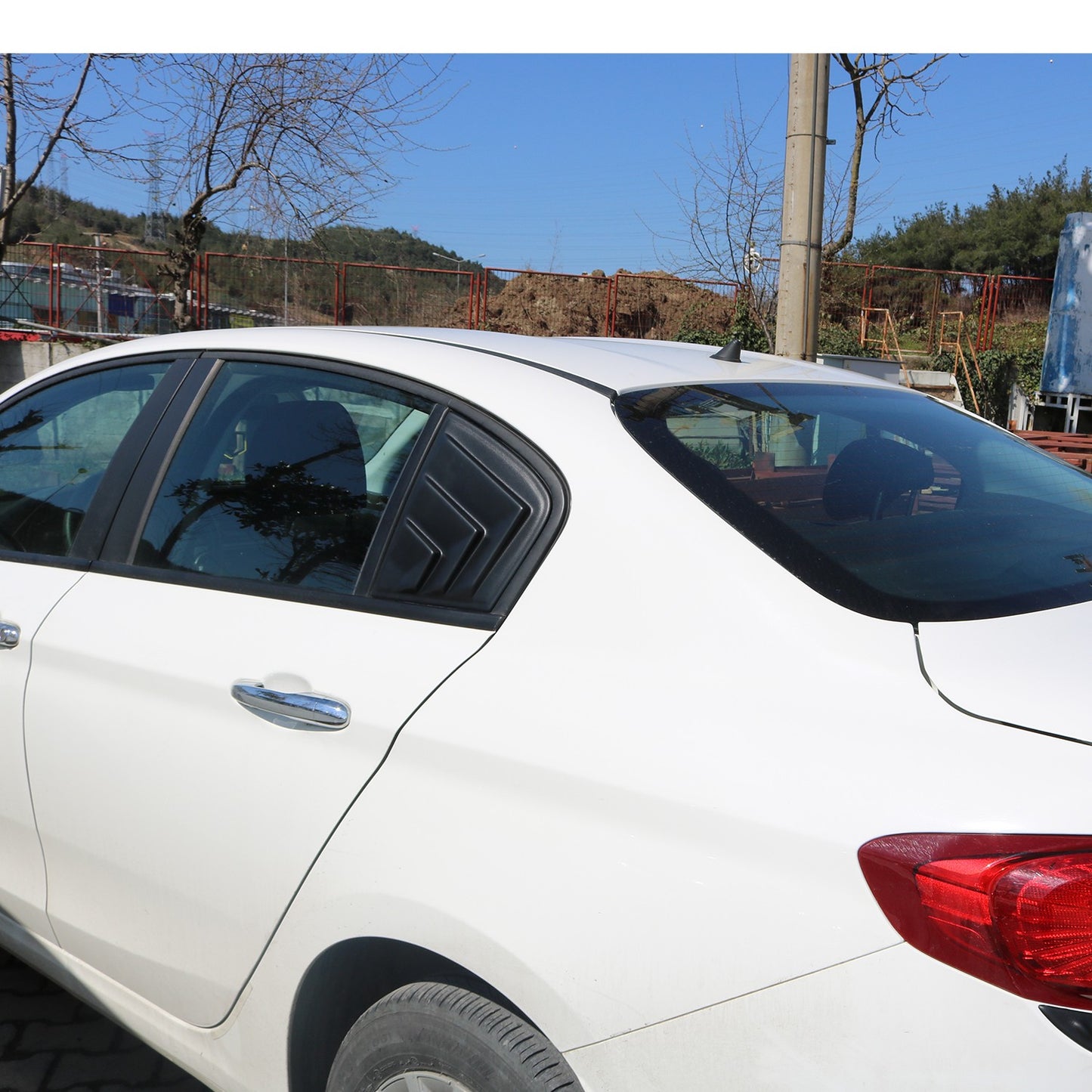 Fiat Egea 2015- Yılı ve Sonrası Uyumlu Kelebek Cam 2 Parça