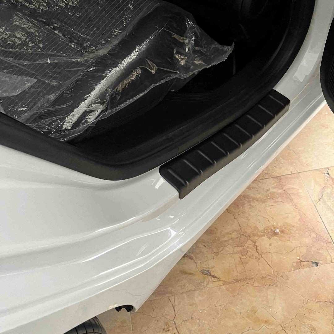 Renault Clio 5 2020- Yılı ve Sonrası Uyumlu Kapı Eşiği 4 Parça