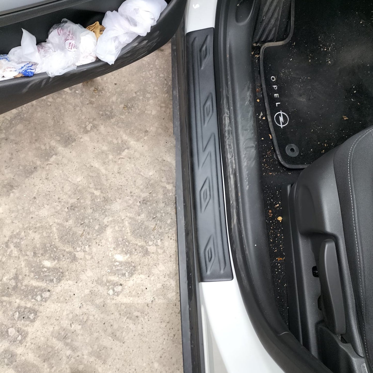 Opel Crossland 2021 Yılı Ve Üzeri Kapı Eşiği 4 Prç.