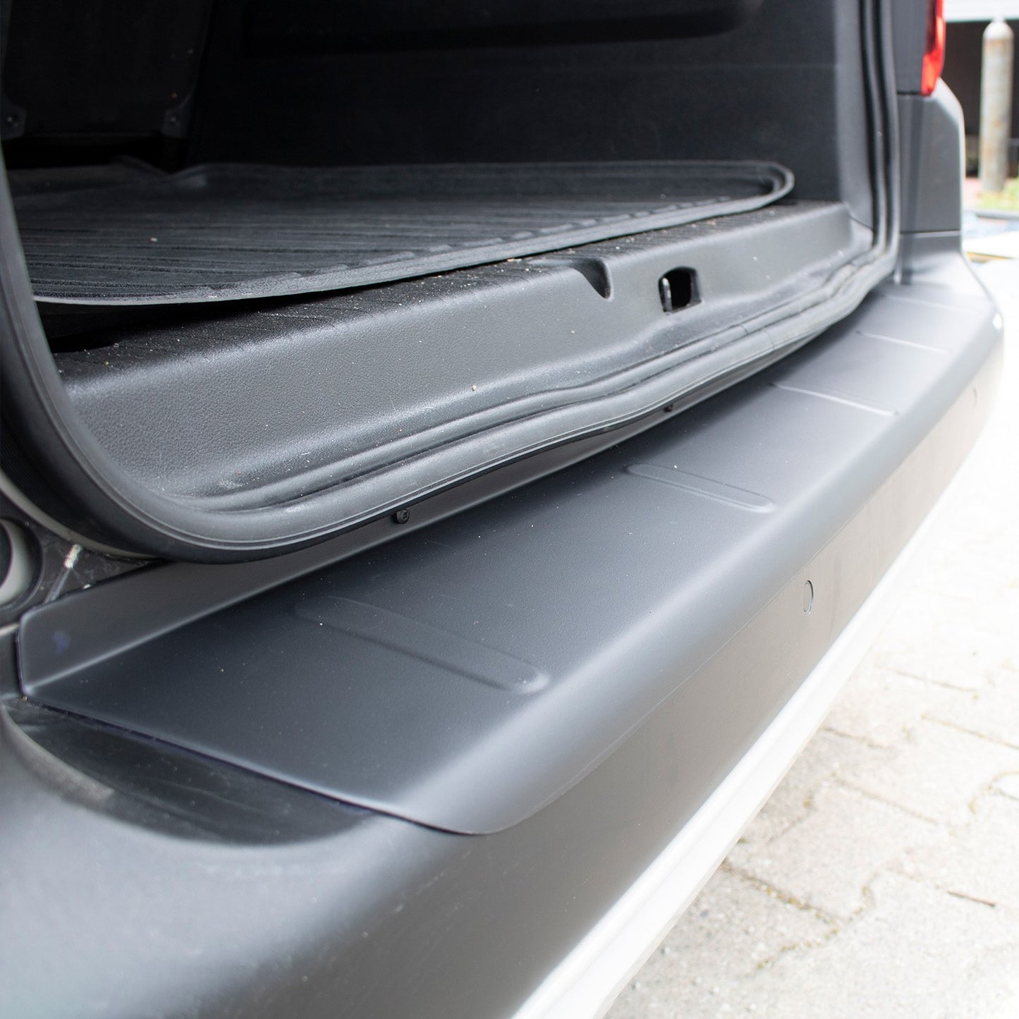 Citroen Berlingo 2019- Yılı ve Sonrası Uyumlu Arka Tampon Eşiği Mat