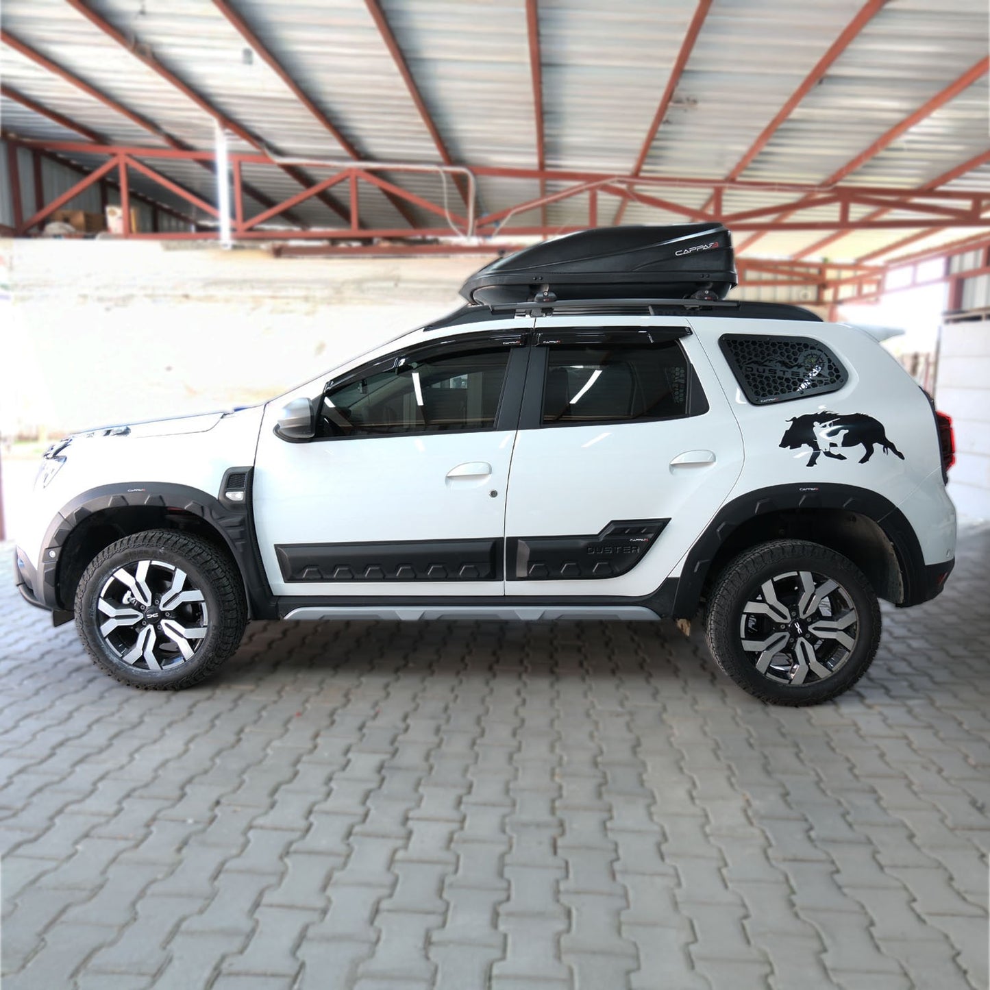 Dacia Duster 2018-2024 Yıl Aralığı Uyumlu Hornet Dodik Set 12 Parça