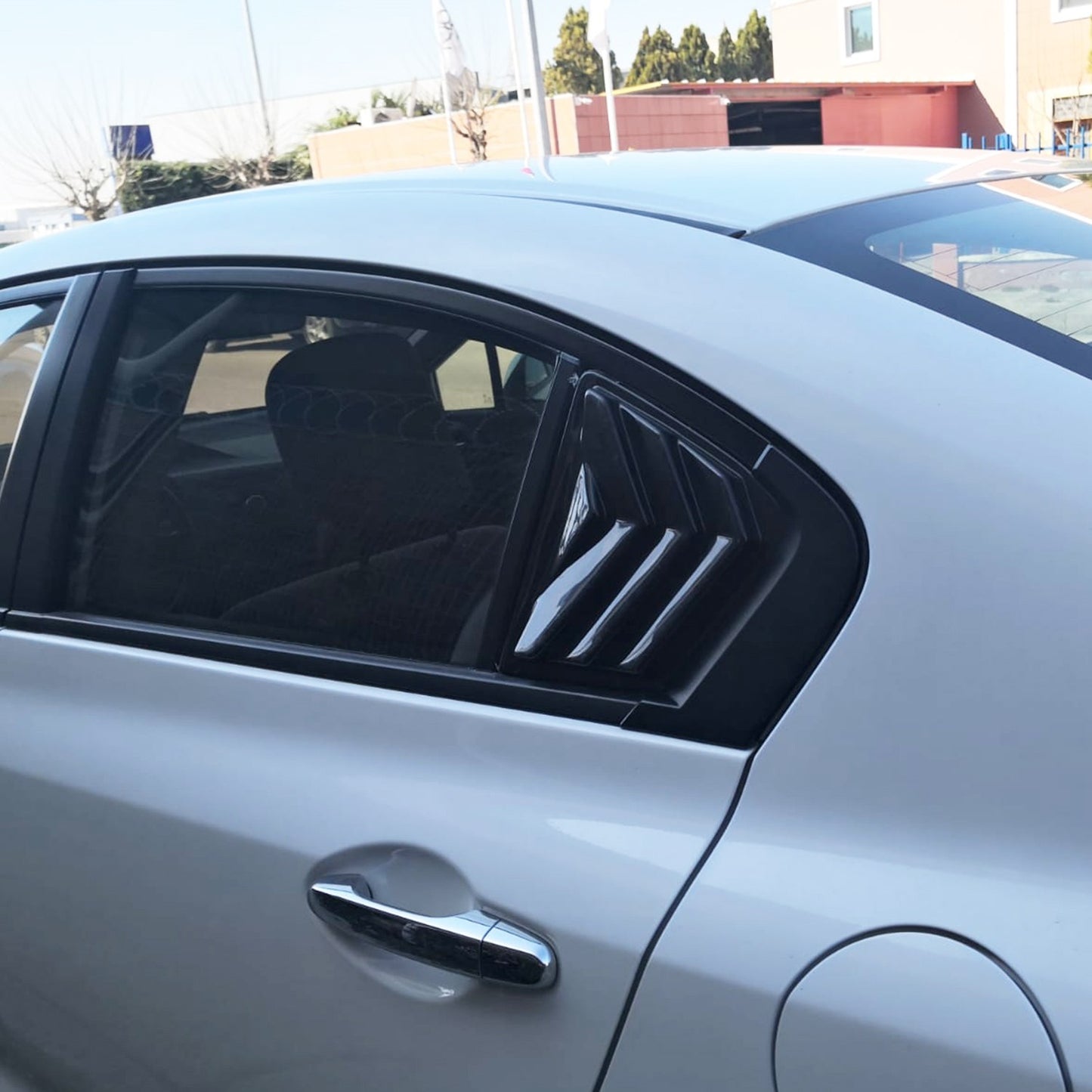 Honda Civic 2012-2015 Yıl Aralığı Uyumlu Kelebek Cam Aksesuarı