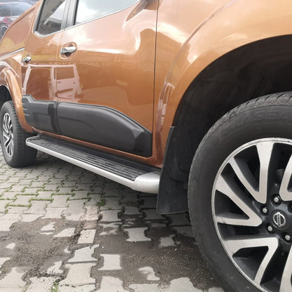 Nissan Navara 2016-2021 Yıl Aralığı Uyumlu Set 4 Prç. Kapı Kaplama Dodik