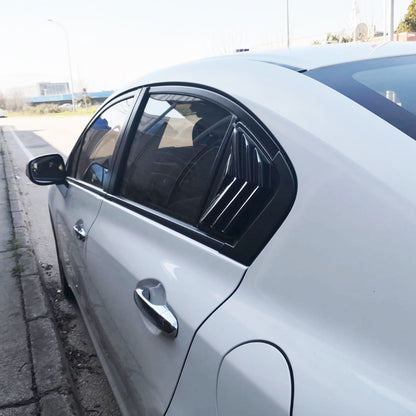 Honda Civic 2012-2015 Yıl Aralığı Uyumlu Kelebek Cam Aksesuarı